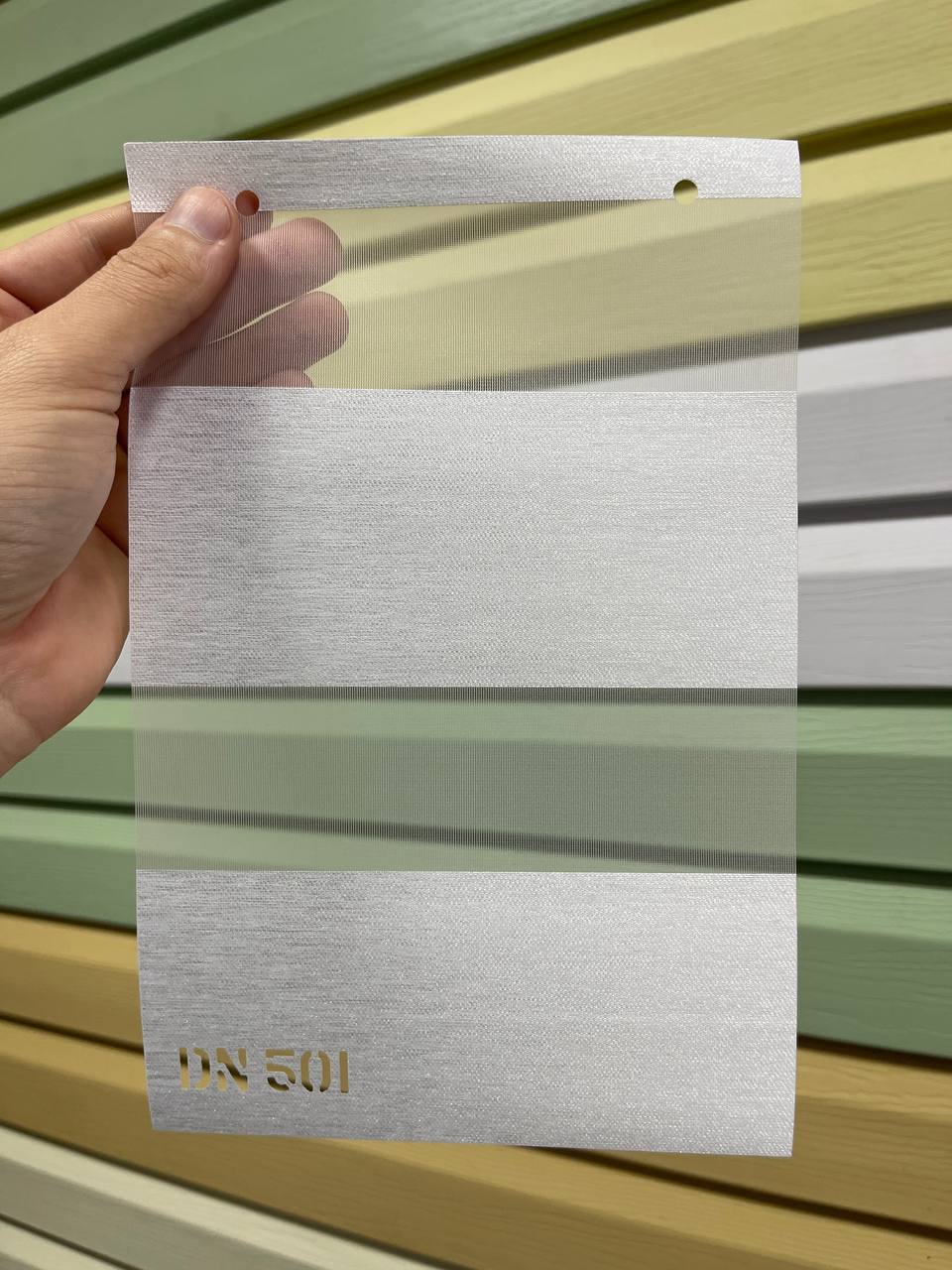 ціна DN 501 Тканна ролета на вікно Elit 19 з планкою Білий - Тканина День/Ніч Вінниця