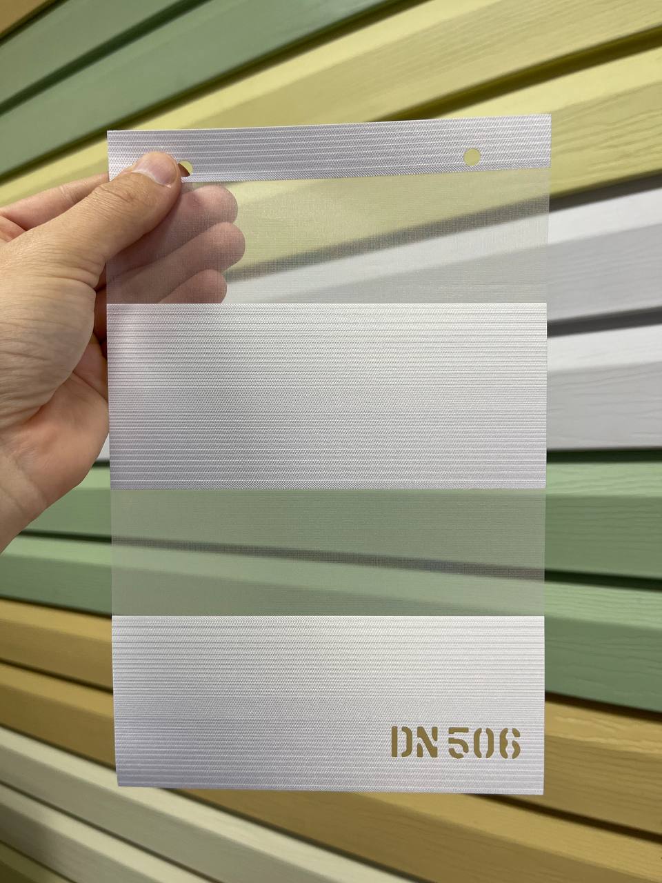 ціна DN 506 Тканна ролета на вікно Elit 19 з планкою Білий - Тканина День/Ніч Вінниця