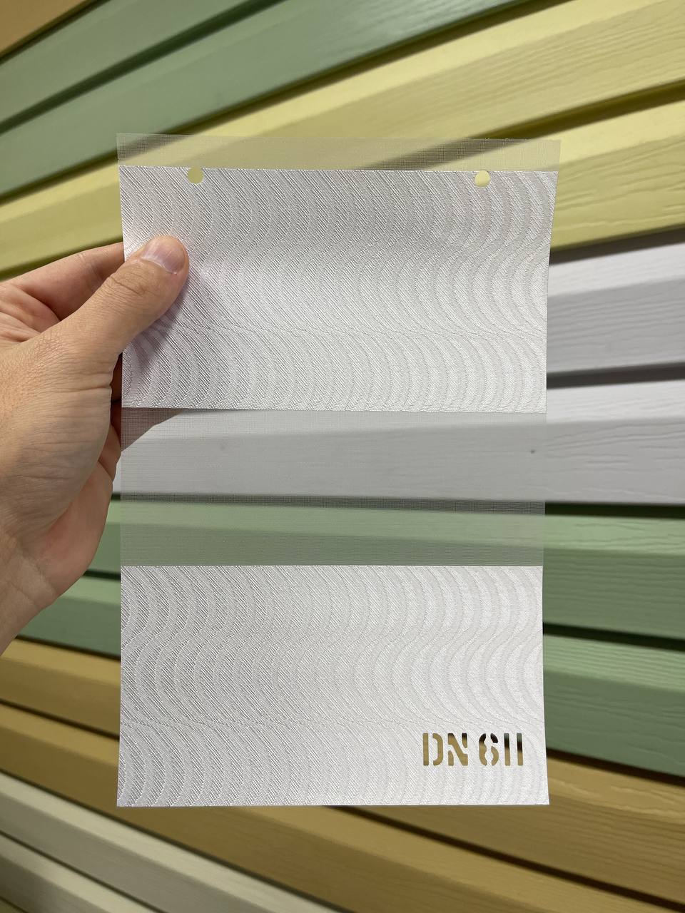 ціна DN 611 Тканна ролета на вікно Elit 19 з планкою Білий - Тканина День/Ніч Вінниця
