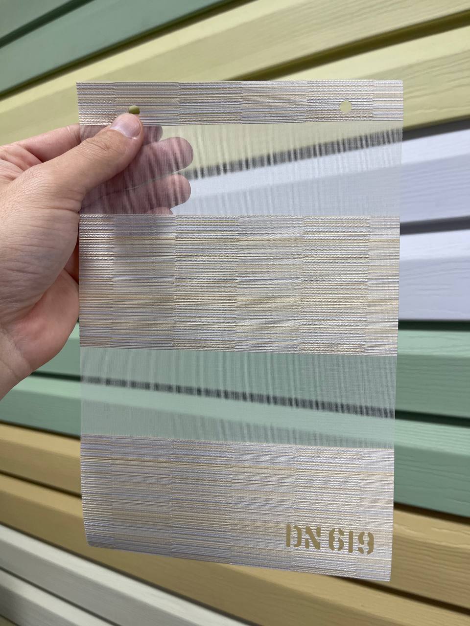 ціна DN 619 Тканна ролета на вікно Elit 19 з планкою Білий - Тканина День/Ніч Вінниця