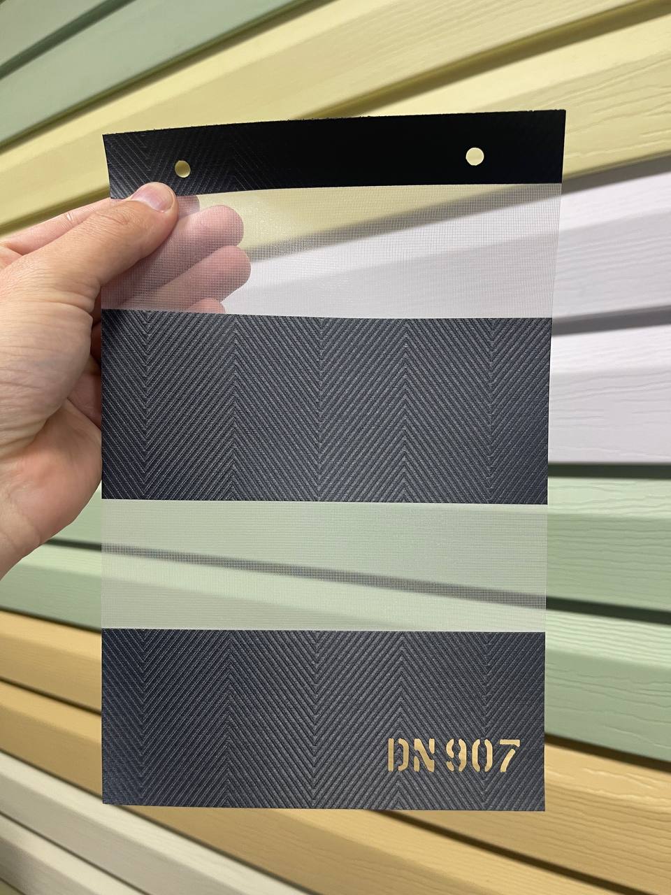 ціна DN 907 Тканна ролета на вікно Elit 19 з планкою Білий - Тканина День/Ніч Вінниця